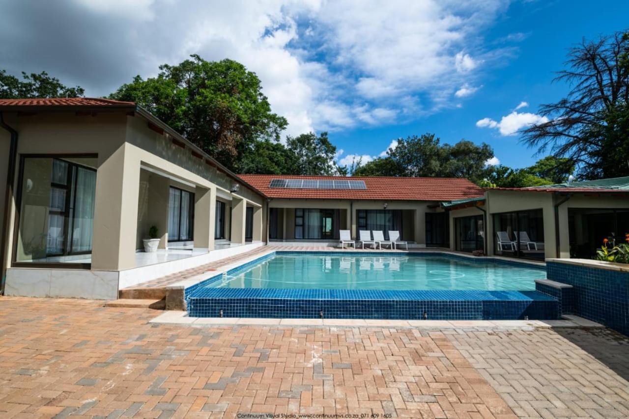 The Fine Line Lodge Pretoria Luaran gambar